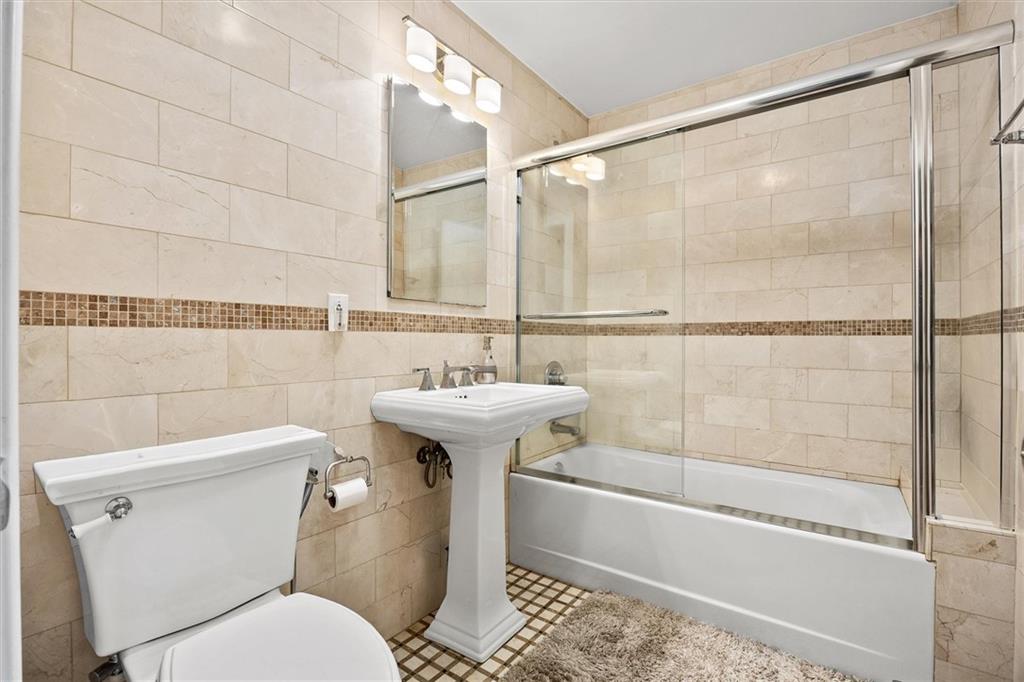 2518 West St Gravesend Brooklyn NY 11223