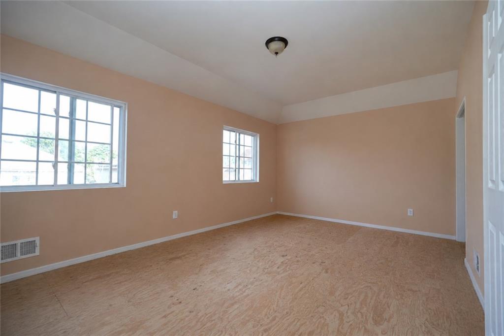 25 Northfield Avenue Mariner's Harbor Staten Island NY 10303