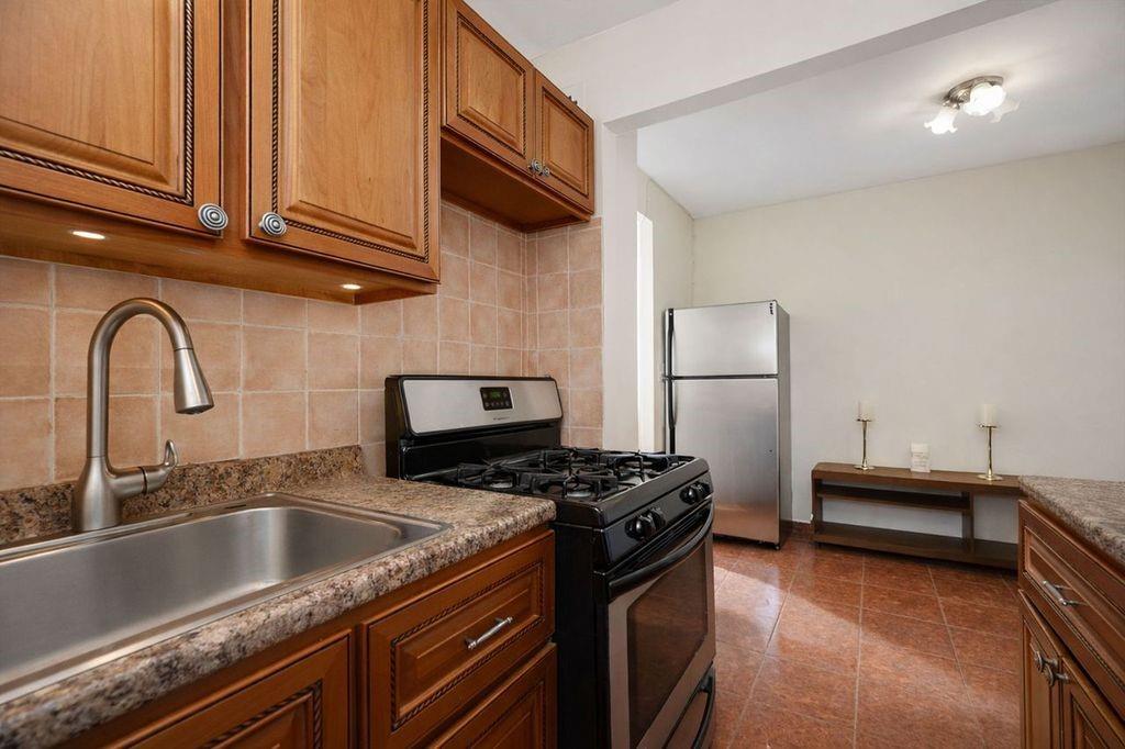 1237 Avenue Z Sheepshead Bay Brooklyn NY 11235