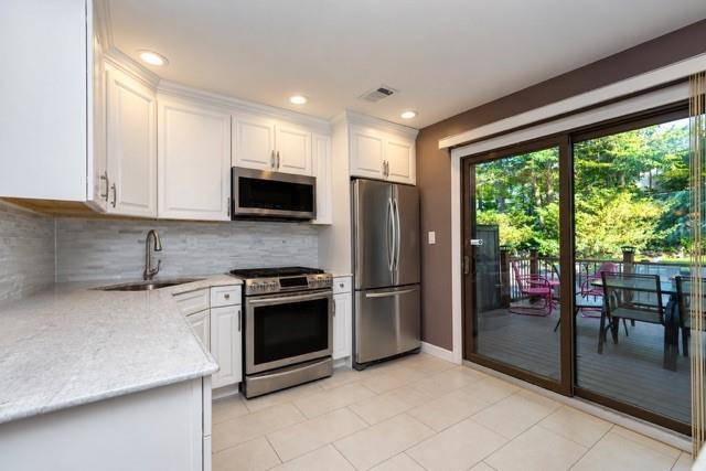 8 Rumson Road New Springville Staten Island NY 10314