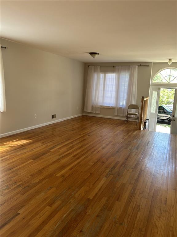 1322 Rockland Avenue New Springville Staten Island NY 10314