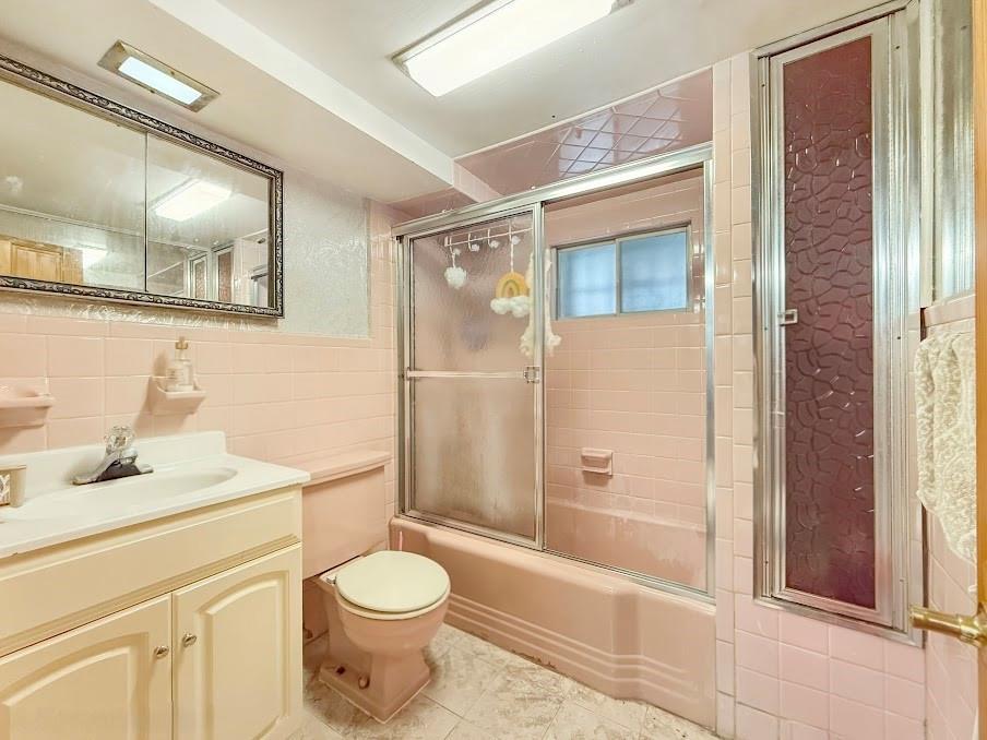 199 Bay 25th Street Bath Beach Brooklyn NY 11214