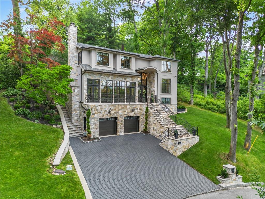 44 Annfield Court Todt Hill Staten Island NY 10304