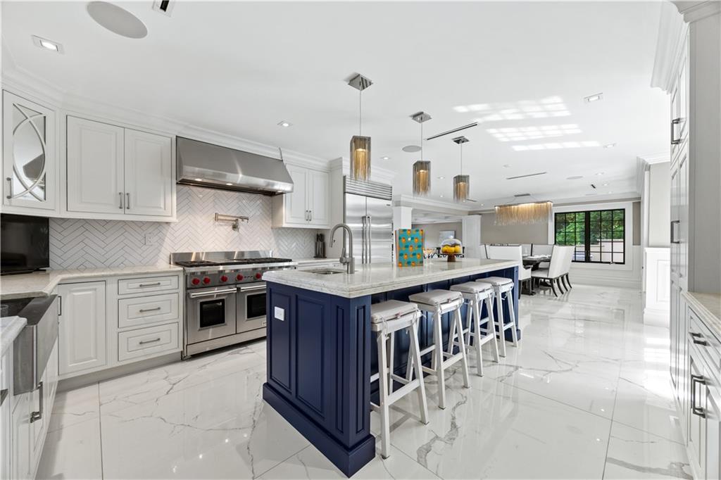 44 Annfield Court Todt Hill Staten Island NY 10304