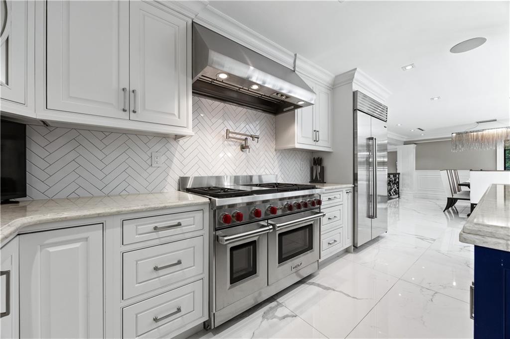 44 Annfield Court Todt Hill Staten Island NY 10304