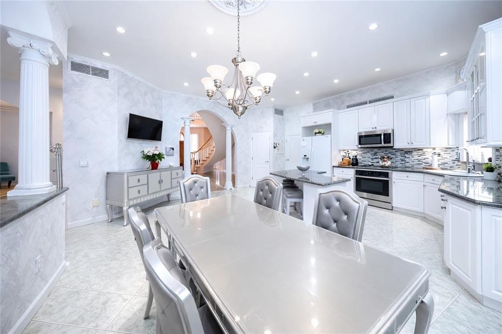 1059 84th Street Dyker Heights Brooklyn NY 11228