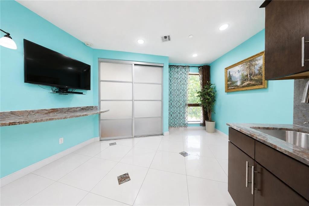 2113 Kings Highway Madison Brooklyn NY 11229