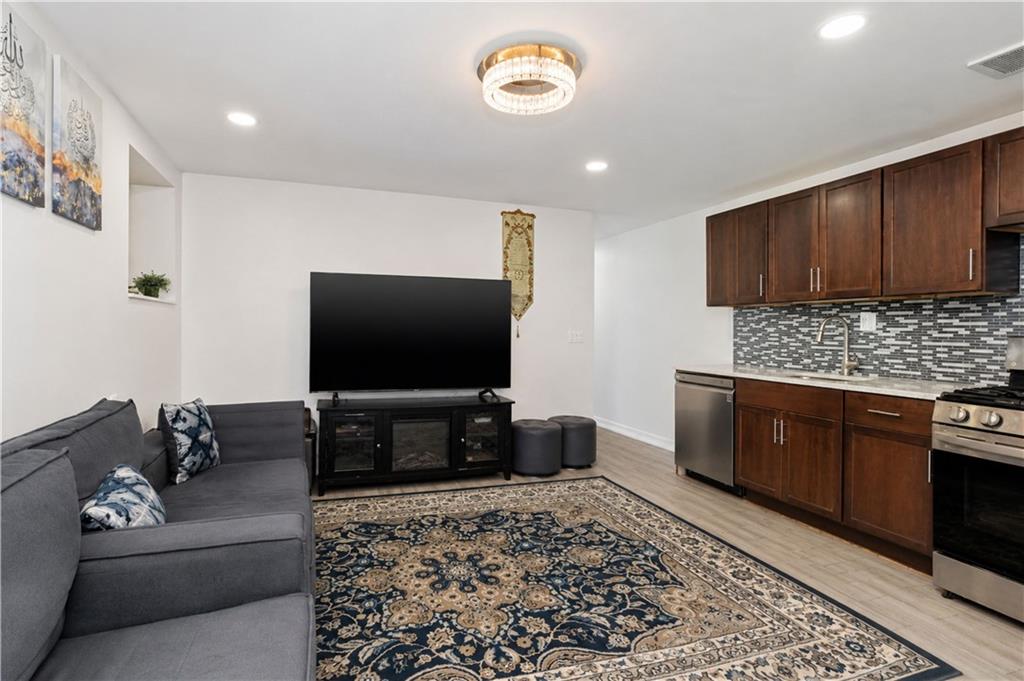 904 Avenue C Kensington Brooklyn NY 11218