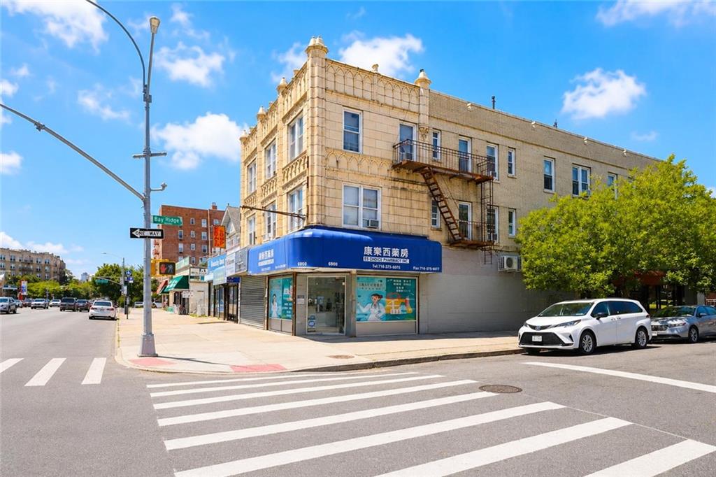 6902 Bay Parkway Bensonhurst Brooklyn NY 11204