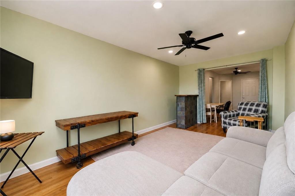 9040 Fort Hamilton Parkway Bay Ridge Brooklyn NY 11209