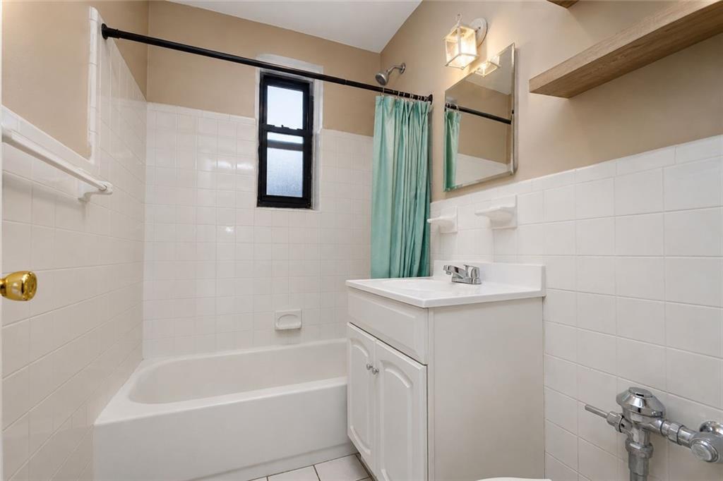 9040 Fort Hamilton Parkway Bay Ridge Brooklyn NY 11209