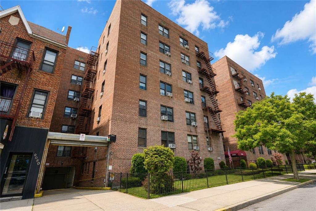9040 Fort Hamilton Parkway Bay Ridge Brooklyn NY 11209