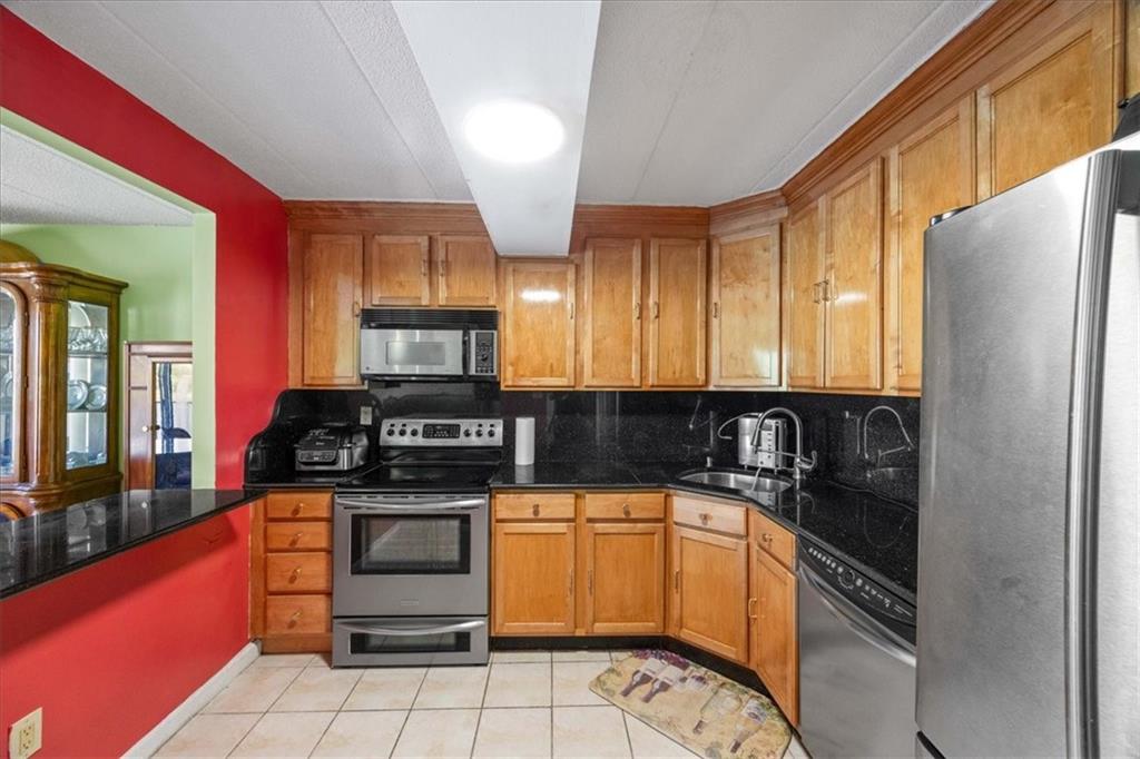 10849 Seaview Avenue Canarsie Brooklyn NY 11236