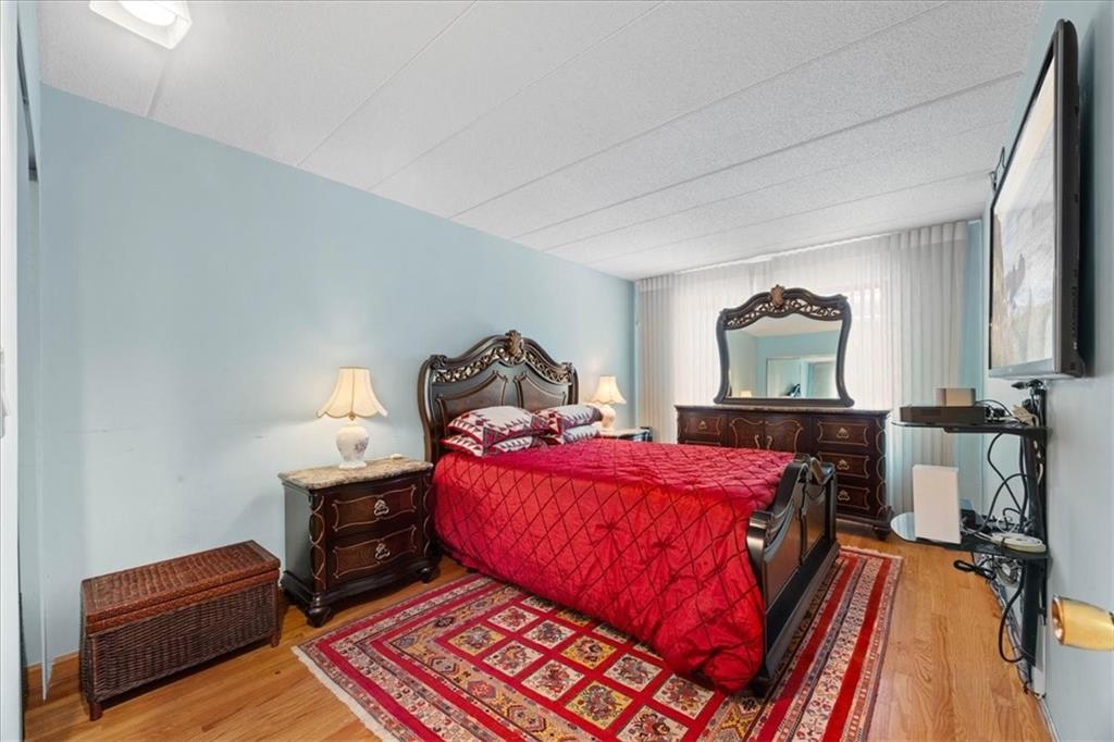 10849 Seaview Avenue Canarsie Brooklyn NY 11236