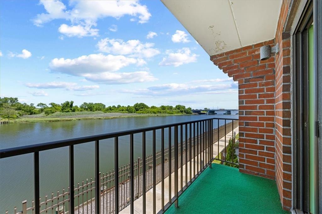 10849 Seaview Avenue Canarsie Brooklyn NY 11236