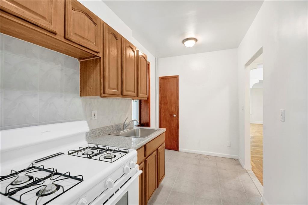 897 Empire Boulevard Crown Heights Brooklyn NY 11213