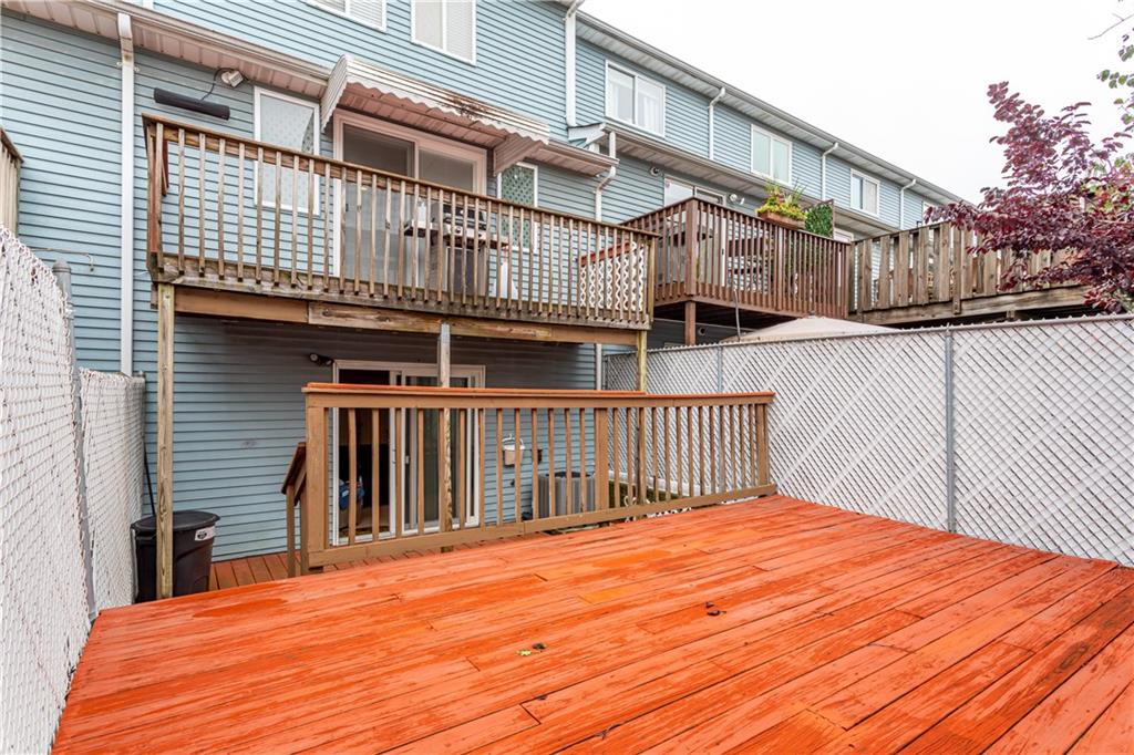 19 Pembrook Loop Rossville Staten Island NY 10309