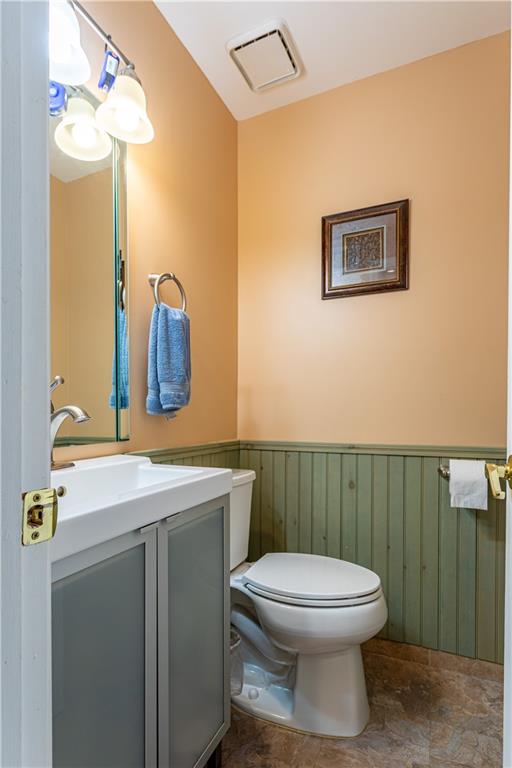 19 Pembrook Loop Rossville Staten Island NY 10309