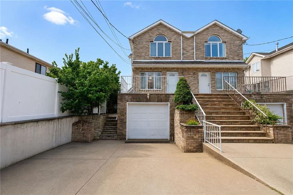23 Saxon Avenue New Springville Staten Island NY 10314