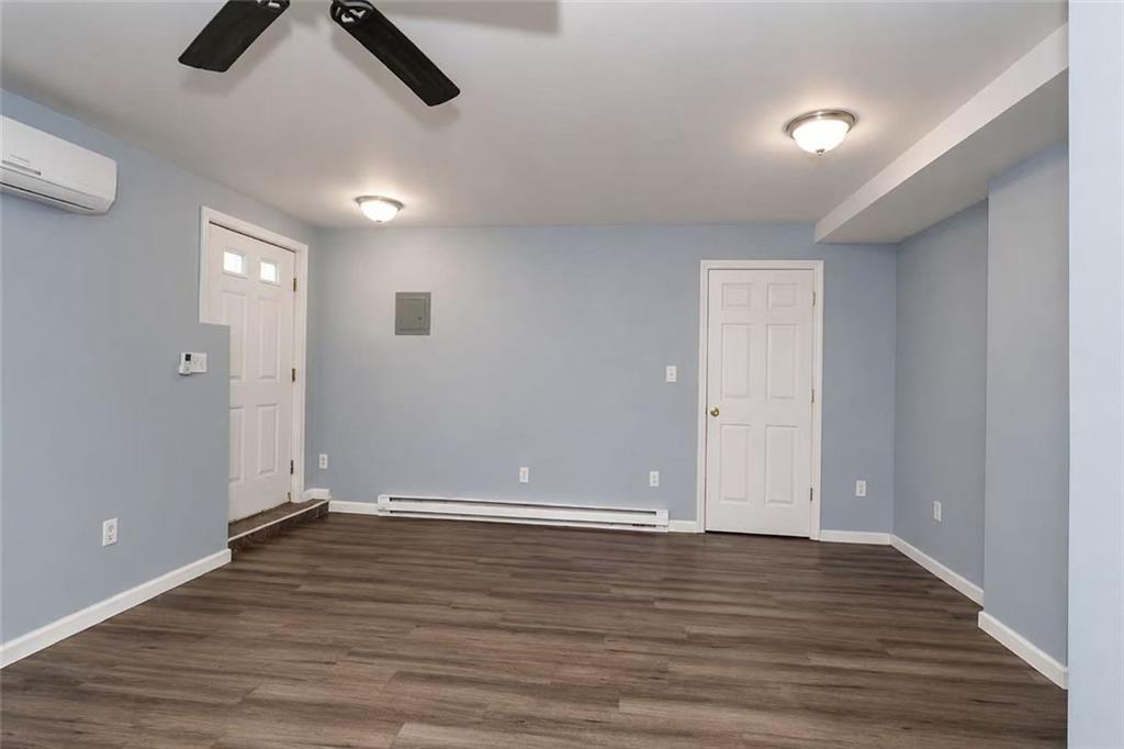 23 Saxon Avenue New Springville Staten Island NY 10314