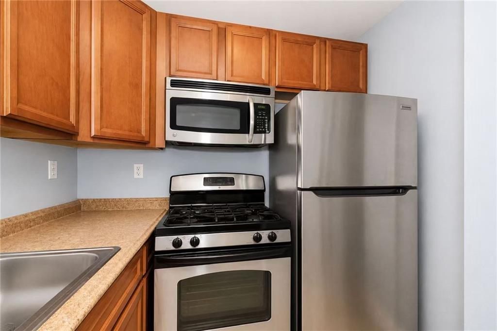 23 Saxon Avenue New Springville Staten Island NY 10314