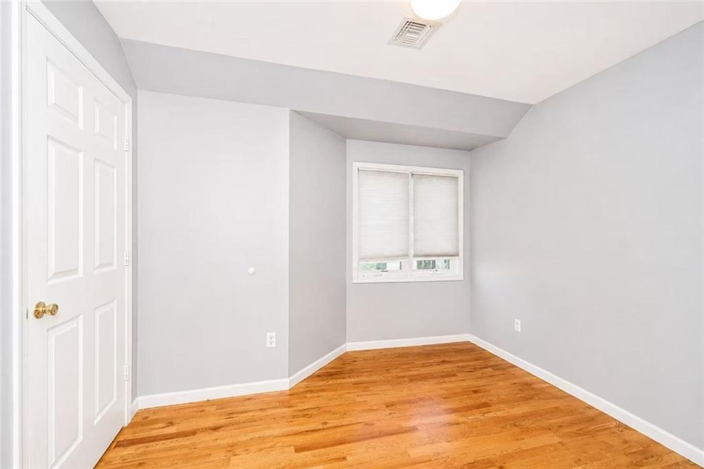 23 Saxon Avenue New Springville Staten Island NY 10314