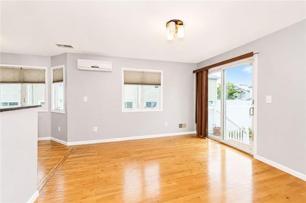 23 Saxon Avenue New Springville Staten Island NY 10314