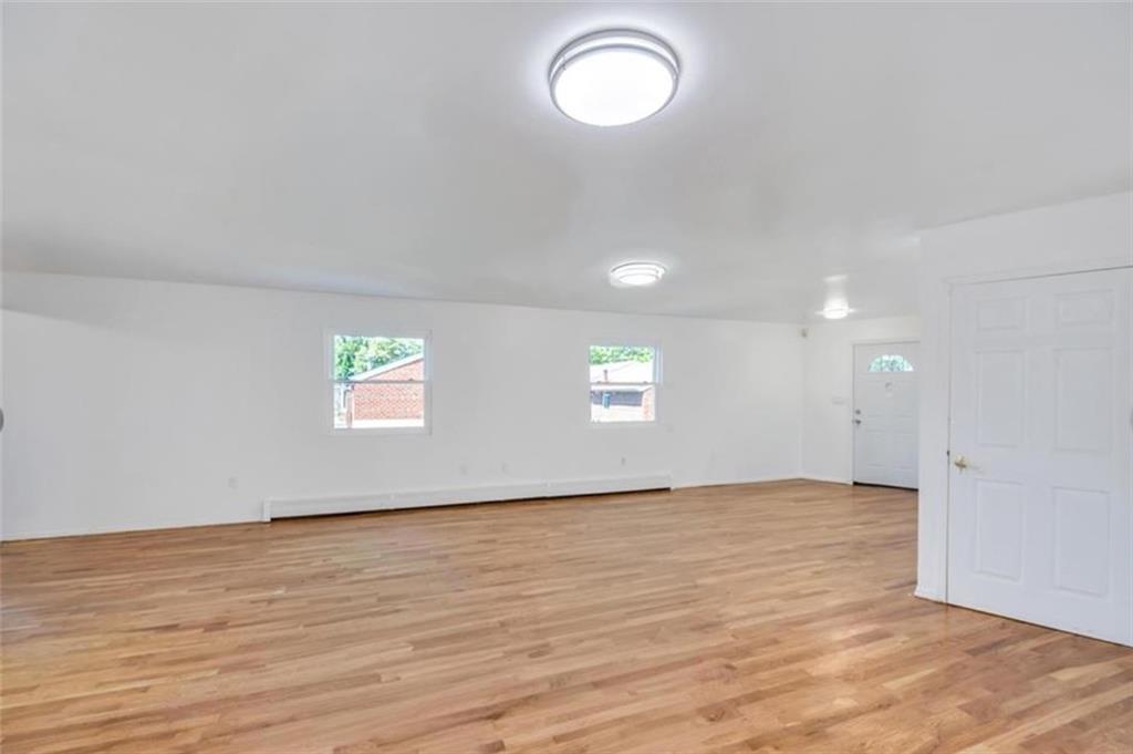 14014 Charles Lane Springfield Gardens NY 11413