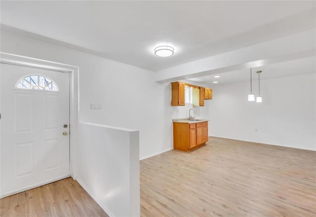 14014 Charles Lane Springfield Gardens NY 11413