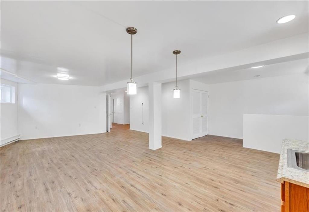 14014 Charles Lane Springfield Gardens NY 11413