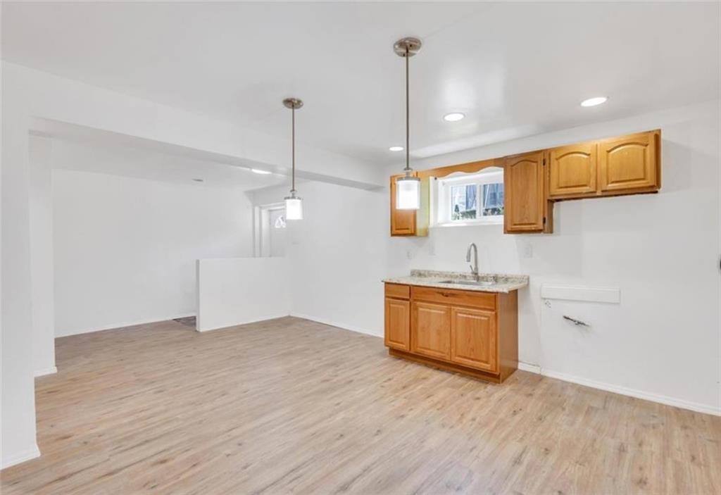 14014 Charles Lane Springfield Gardens NY 11413
