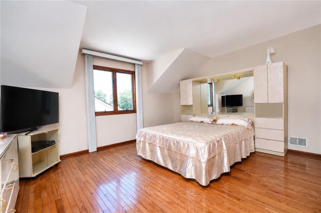 151 Katan Avenue Great Kills Staten Island NY 10308