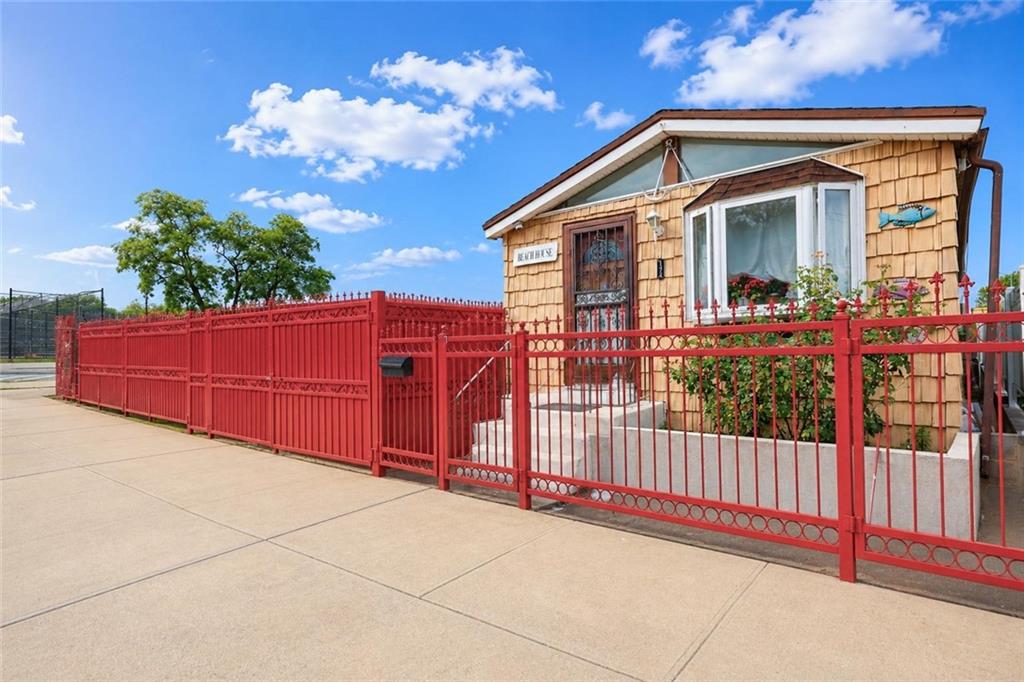 174 Bay 53rd Street Gravesend Brooklyn NY 11214