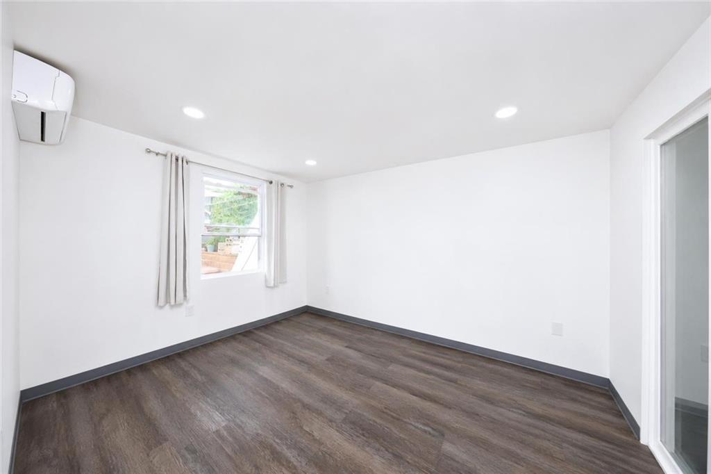 174 Bay 53rd Street Gravesend Brooklyn NY 11214
