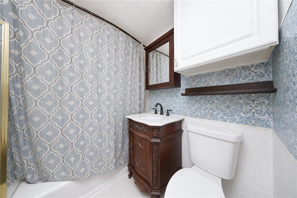 174 Bay 53rd Street Gravesend Brooklyn NY 11214