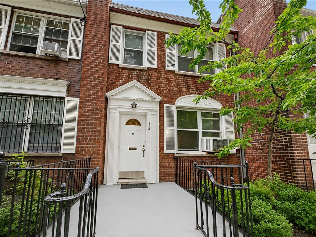 138 Van Cortlandt Park S Bronx NY 10463