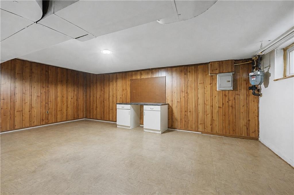 138 Van Cortlandt Park S Bronx NY 10463