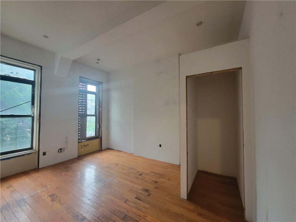 211 Van Buren Street Bedford Stuyvesant Brooklyn NY 11221
