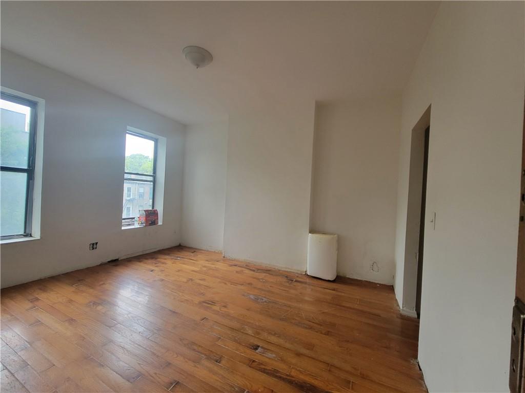 211 Van Buren Street Bedford Stuyvesant Brooklyn NY 11221