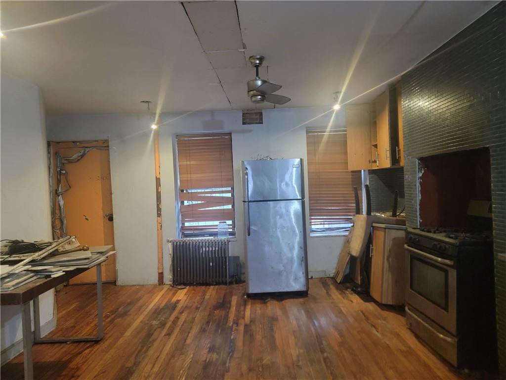 211 Van Buren Street Bedford Stuyvesant Brooklyn NY 11221