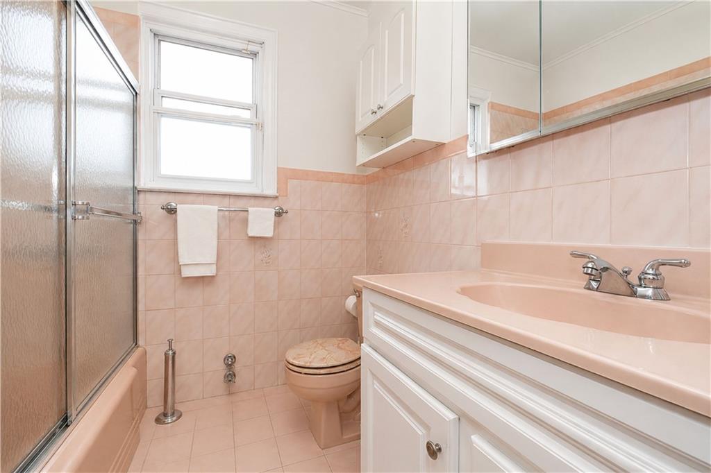 942 72nd Street Dyker Heights Brooklyn NY 11228