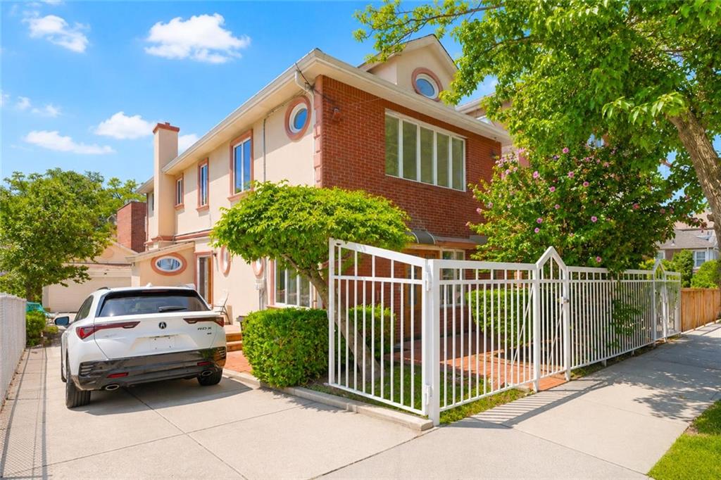 2538 East 29th Street Sheepshead Bay Brooklyn NY 11235