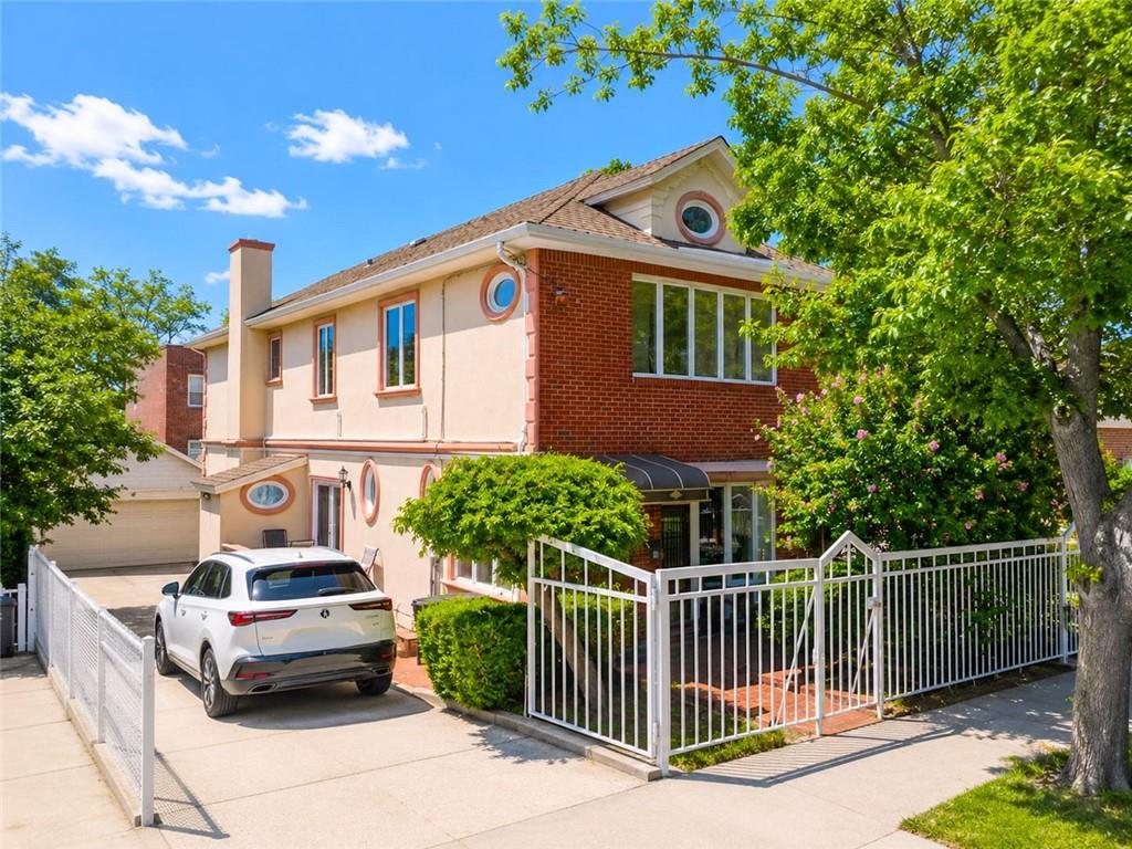 2538 East 29th Street Sheepshead Bay Brooklyn NY 11235