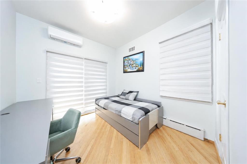 2538 East 29th Street Sheepshead Bay Brooklyn NY 11235