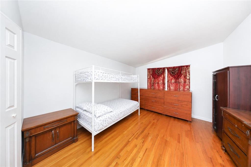 48 Cameron Avenue Arrochar Staten Island NY 10305