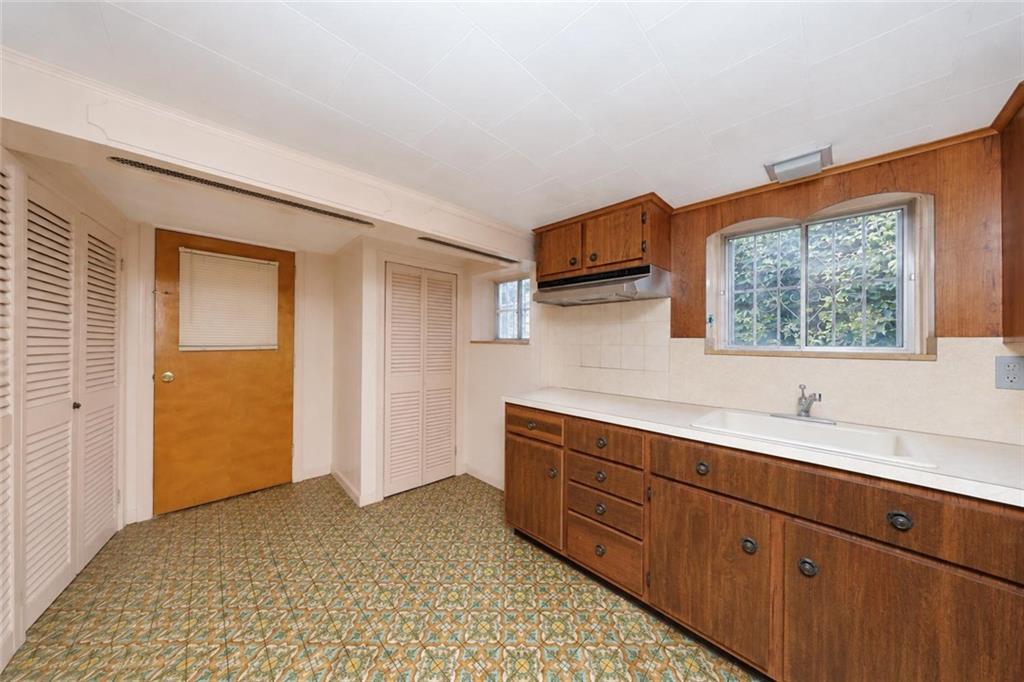 1773 Dahill Road Gravesend Brooklyn NY 11223