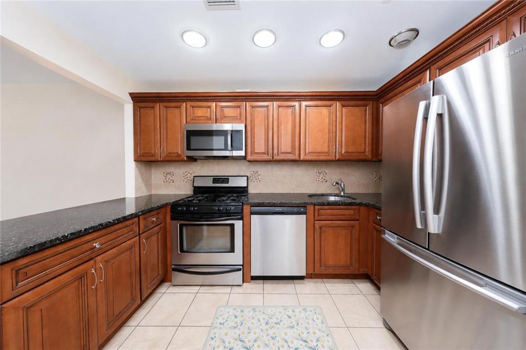 126 Gatling Place Bay Ridge Brooklyn NY 11209