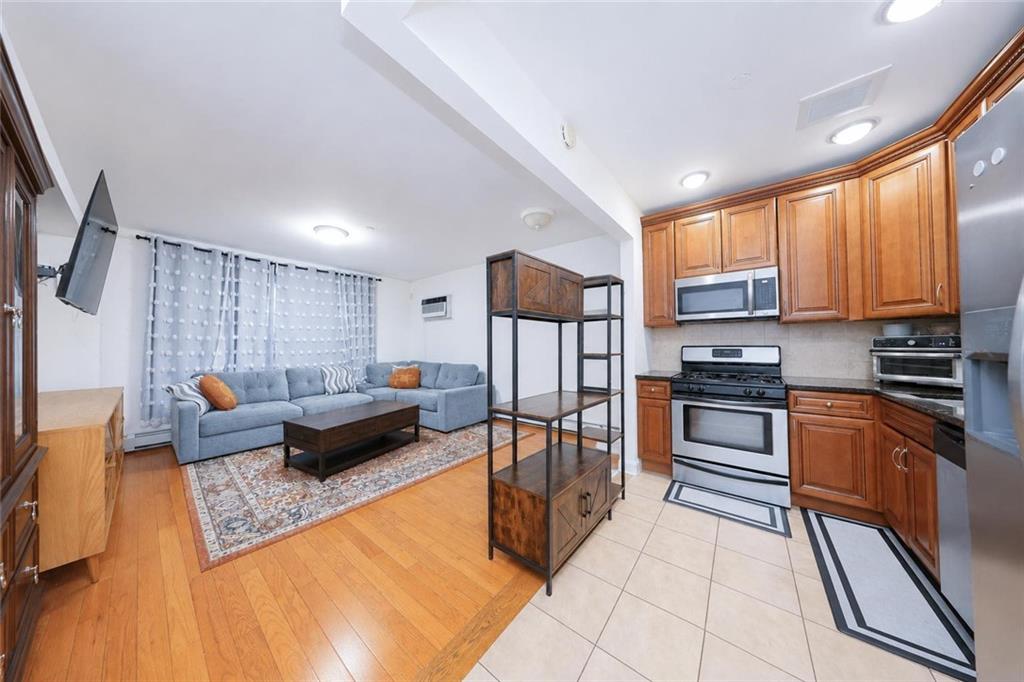 126 Gatling Place Bay Ridge Brooklyn NY 11209