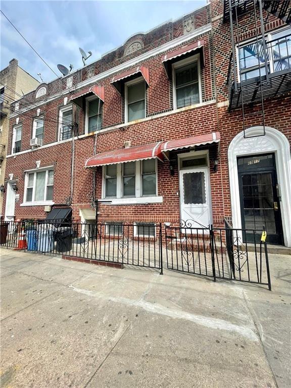 6915 14th Avenue Dyker Heights Brooklyn NY 11228