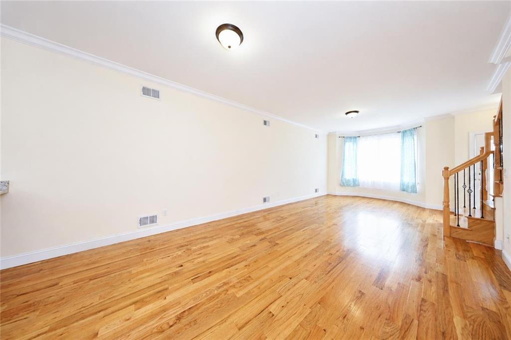 22 Bamberger Lane Eltingville Staten Island NY 10312